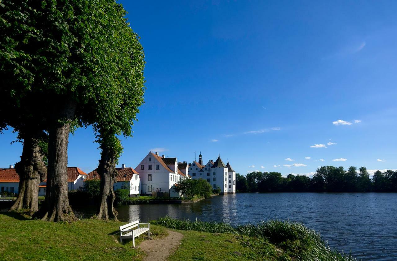 Schloss Gluecksburg Lägenhet Exteriör bild